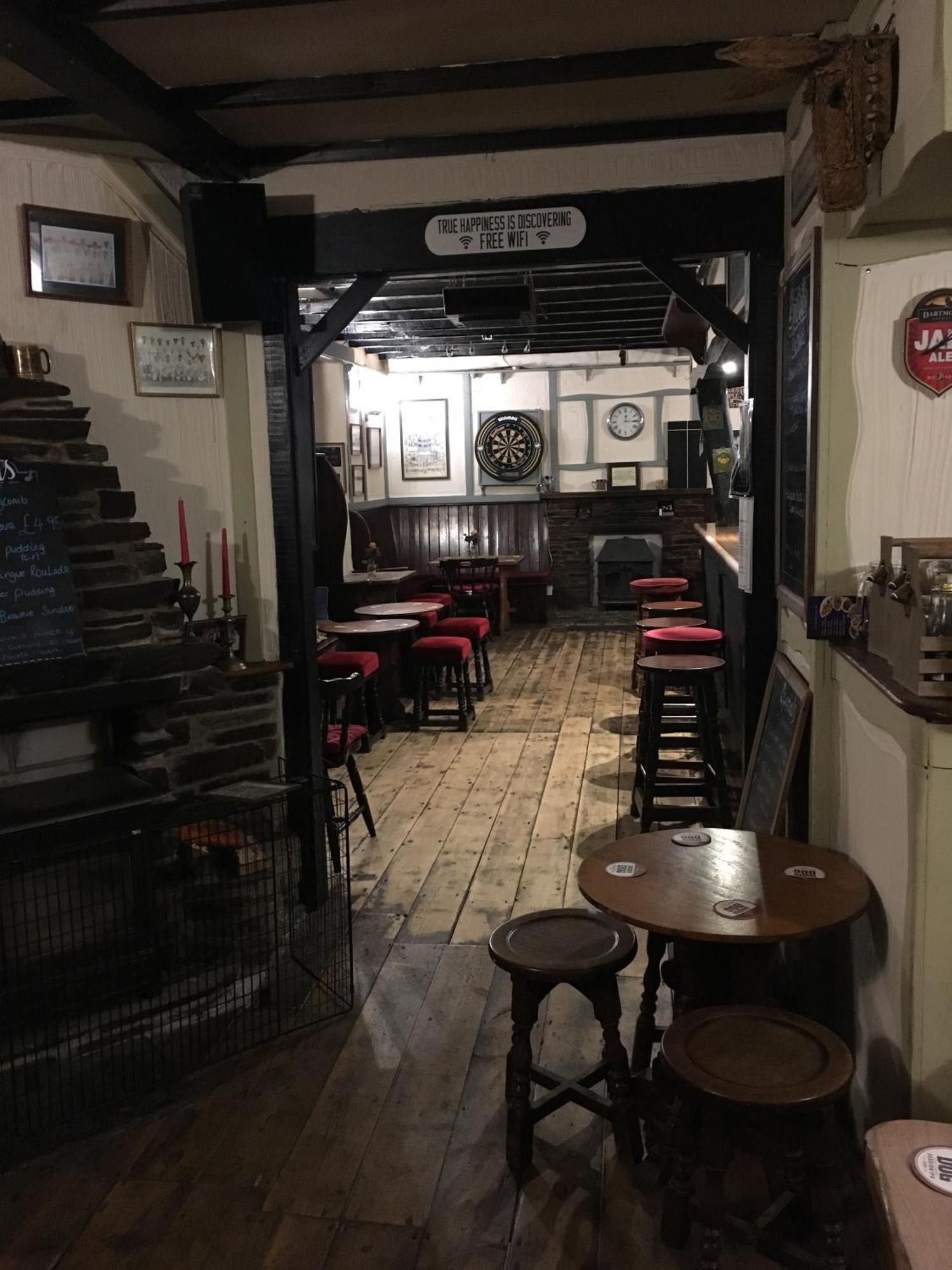 Blue Lion Lewdown